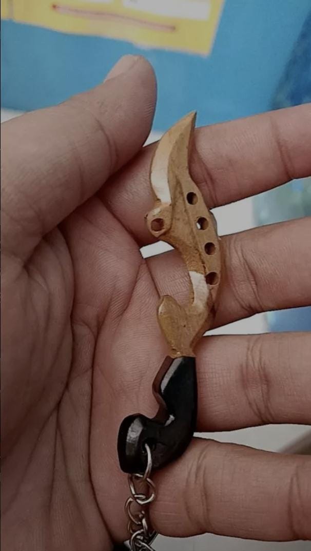 Kris Dagger Teak Wood & Brass Keychain, Handmade Ethnic Indonesian Accessory, Cultural Unique Souvenir Gift