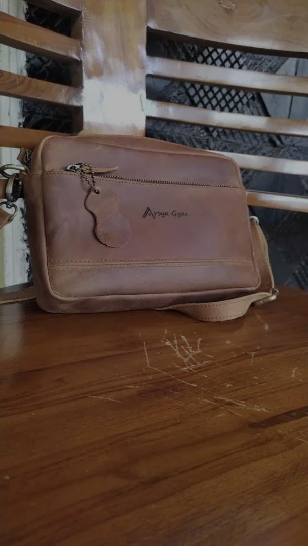 Personalized Leather Wristlet Crossbody, Full-Grain, YKK Zip, Suede Lined, Detachable Strap, Handmade Monogram
