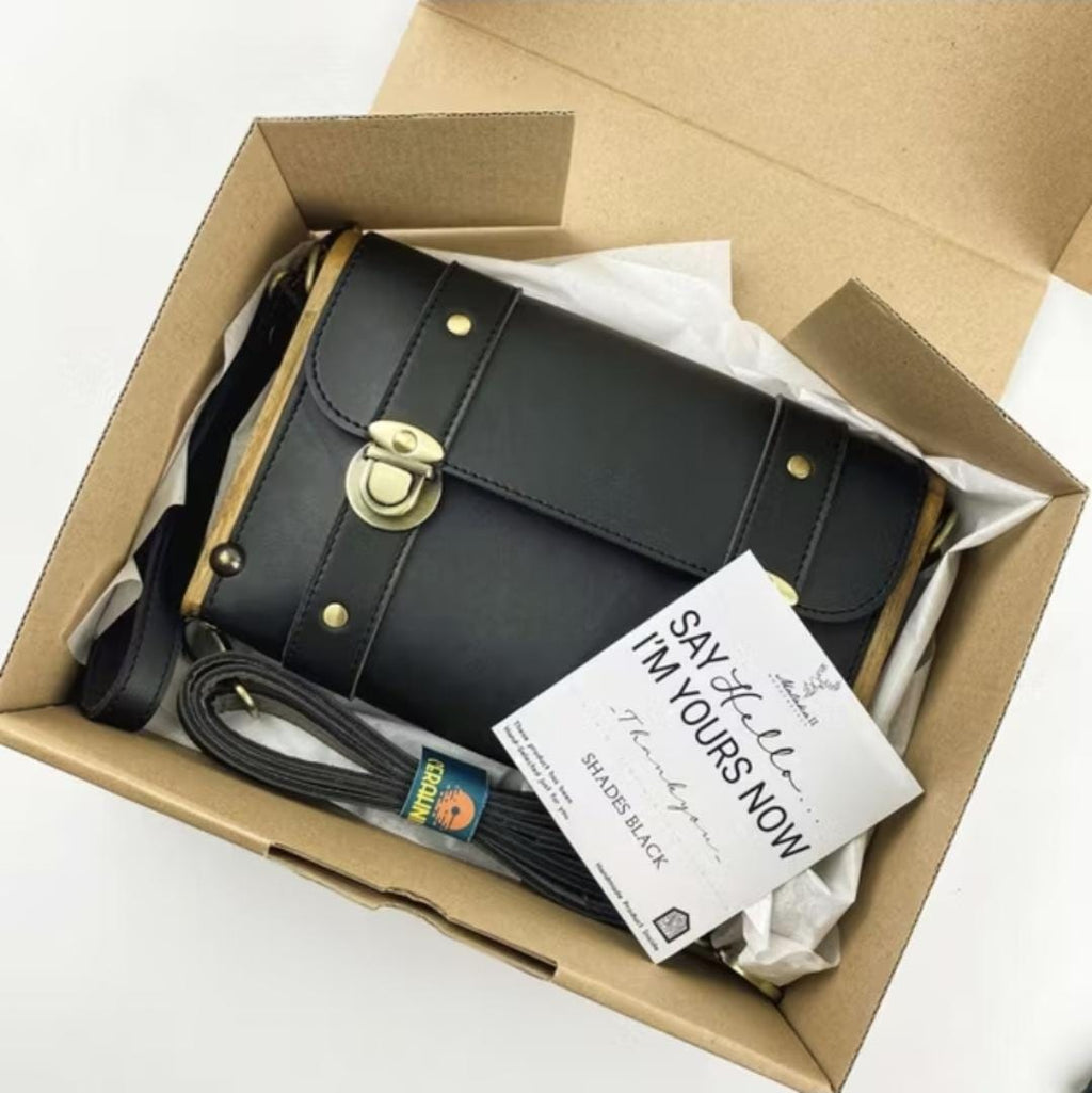 Teak Wood & Leather Crossbody Bag – Handmade Wooden Handbag Satchel (22×15×5 cm)