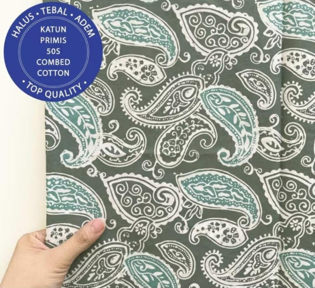 Handmade Batik Fabric – Solo Cap – 50s Combed Cotton – Large 200x115cm – Random Unique Pattern – Indonesian