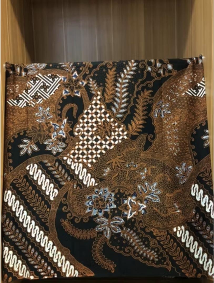 Hand-Stamped Batik Fabric Pekalongan - - Indonesian Cotton Textile Large Size 205x110cm - Unique Limited Motif