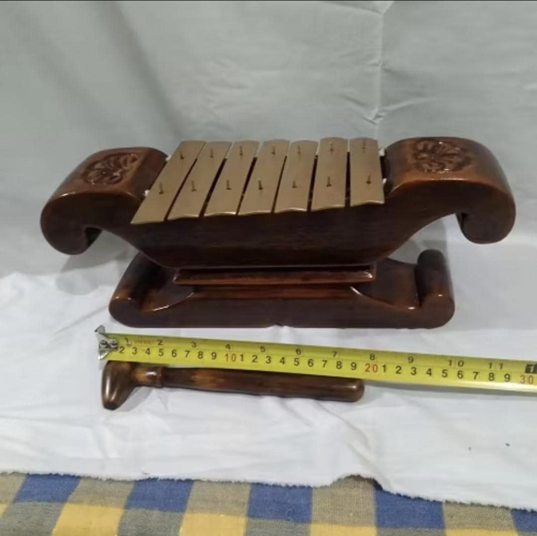 Mini Javanese Gamelan Saron | Handcrafted Playable Instrument 35cm | Traditional Indonesian Musical Collectible, Cultural Gift