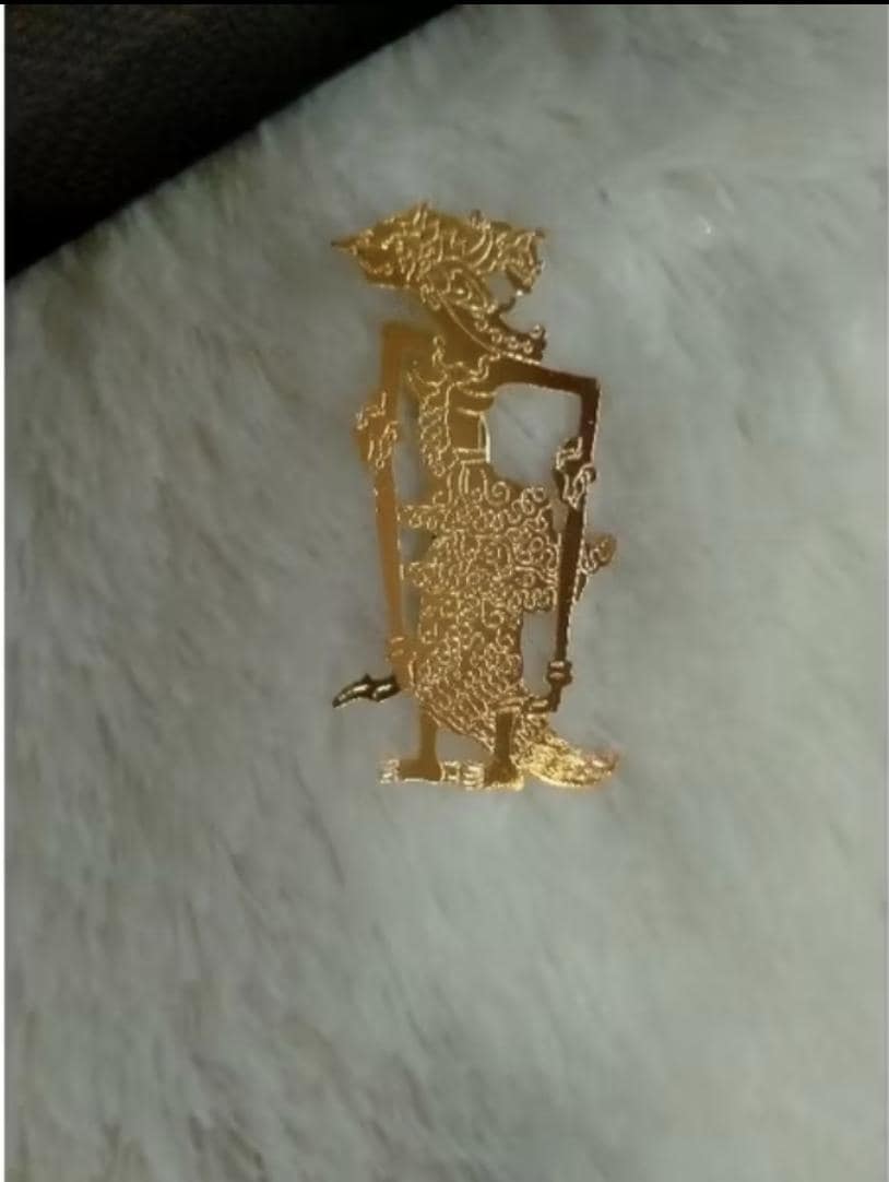 Handmade Ethnic Wayang Brooch, 18K Gold Plated Cultural Jewelry, Unique Boho Pin for Women