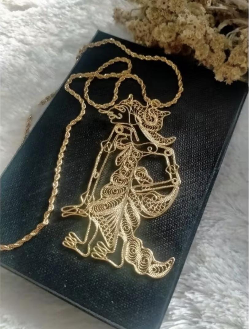 Wayang Pendant Necklace – 10cm Gold Plated Filigree Jewelry, Handmade Indonesian Statement Accessory