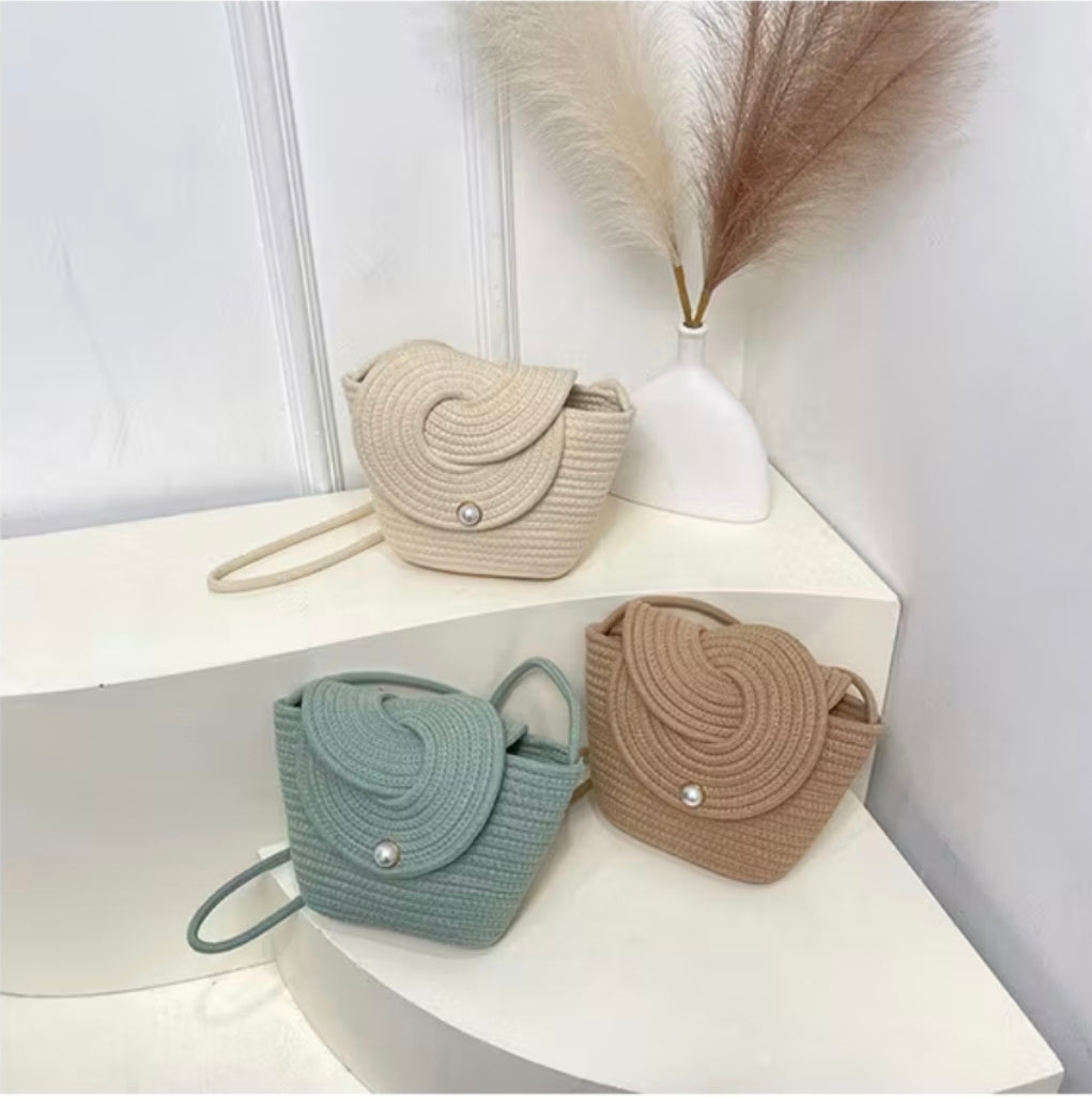 Handmade Boho Cotton Rope Shoulder Bag – Spiral Flap Crossbody, Magnetic Snap, Lightweight Everyday Purse