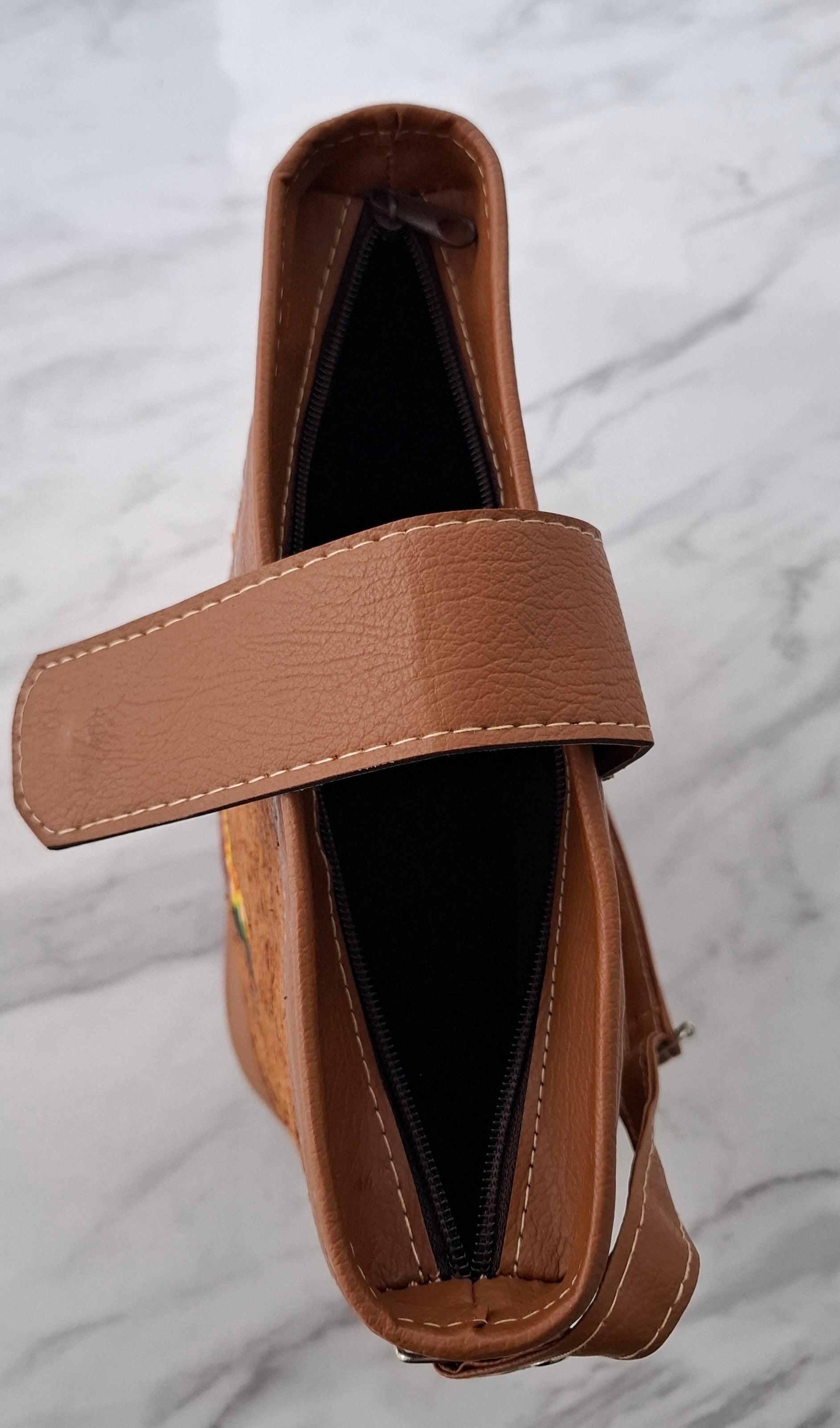 Hand-Painted Bark Cloth Crossbody – Papua Bird-of-Paradise | OOAK Edition 01, 9.4″ × 9.8″, Vegan Leather Trim